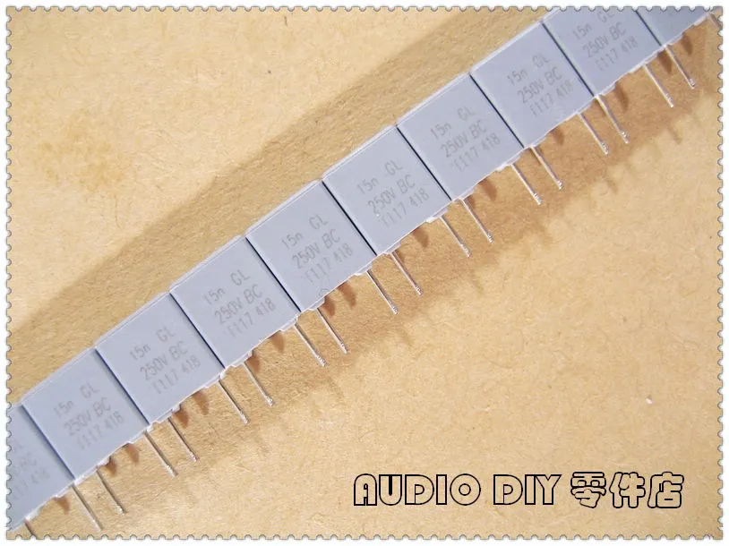 20pcs/100pcs BC MKP418 0.015uF 250V 250V0.015uF 2% High precision film capacitor 15nF 250V15nF 153 250V153
20pcs/100pcs BC MKP418 0.015uF 250V 250V0.015uF 2% High precision film capacitor 15nF 250V15nF 153 250V153