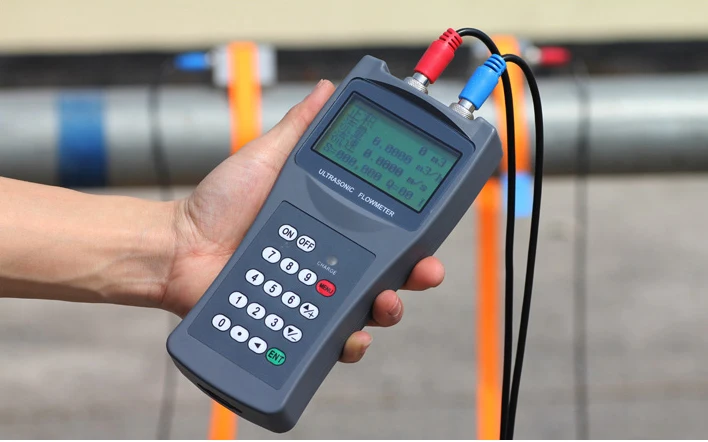 Aluminium Alloy or ABS Material Small DN15~DN100 Flow Sensor and LCD Display RS232 communication Handheld Ultrasonic Flow meter
Aluminium Alloy or ABS Material Small DN15~DN100 Flow Sensor and LCD Display RS232 communication Handheld Ultrasonic Flow meter