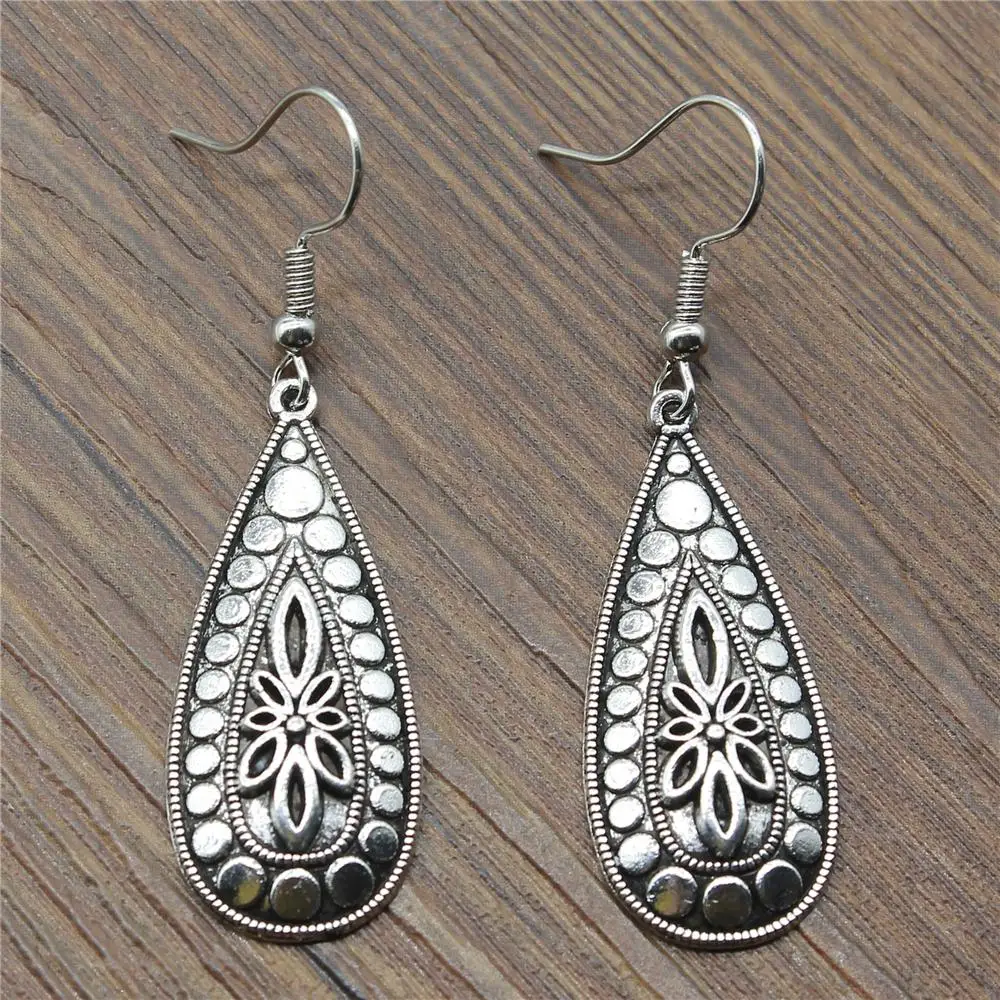 Dangle Shape Carved Drop Earrings Female Fashion Dangle Shape Carved Dangle Earrings Dangle Shape Carved Earrings For Women
Dangle Shape Carved Drop Earrings Female Fashion Dangle Shape Carved Dangle Earrings Dangle Shape Carved Earrings For Women