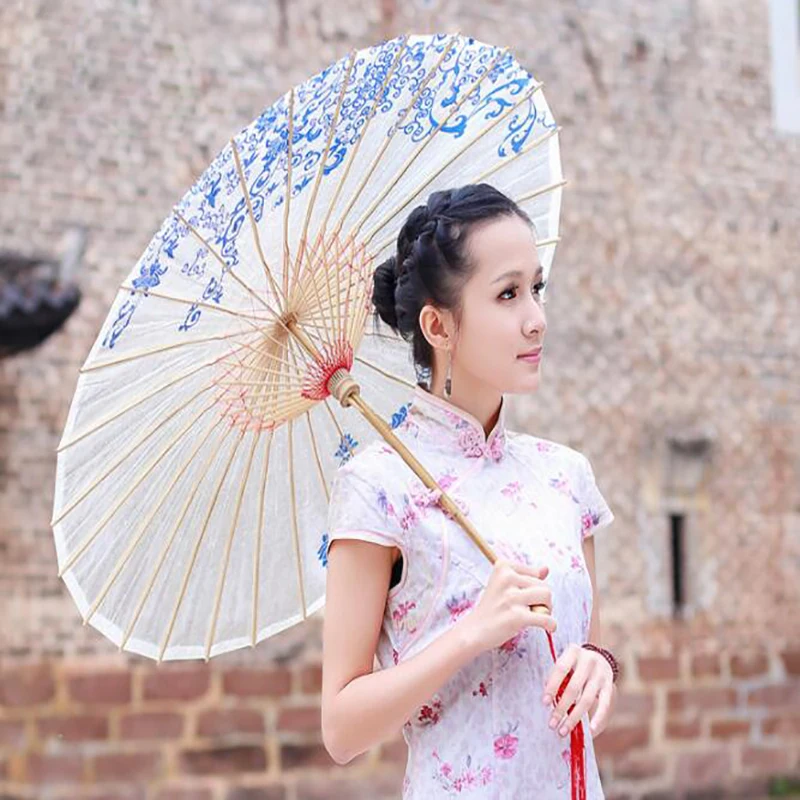 Retro Silk Cloth Umbrella Classical Style performance props Umbrella Elegant Women parasols Craft Decorative Oilpaper Umbrella
Retro Silk Cloth Umbrella Classical Style performance props Umbrella Elegant Women parasols Craft Decorative Oilpaper Umbrella