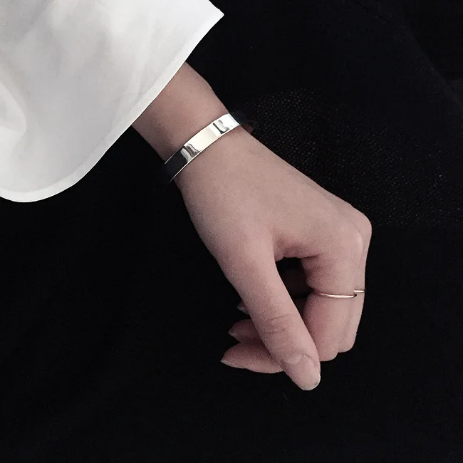 New Fashion Silver Open Cuff Bangles Bracelet for Men Women Fashion Jewelry Open Bracelet Men Women Punk Jewelry
New Fashion Silver Open Cuff Bangles Bracelet for Men Women Fashion Jewelry Open Bracelet Men Women Punk Jewelry