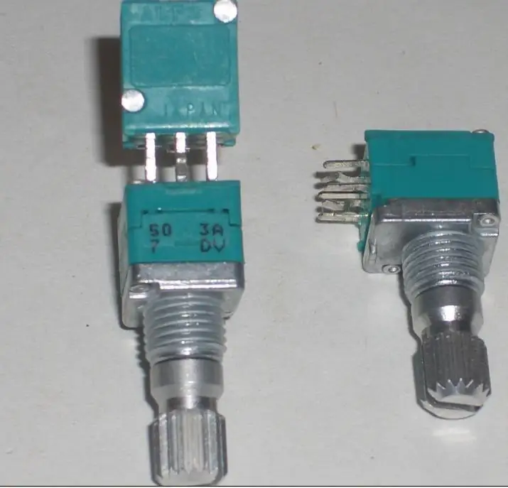 Fast Free Ship 5PCS/LOT New Original for ALPS 09 Type A50K Duplex Potentiometer
Fast Free Ship 5PCS/LOT New Original for ALPS 09 Type A50K Duplex Potentiometer