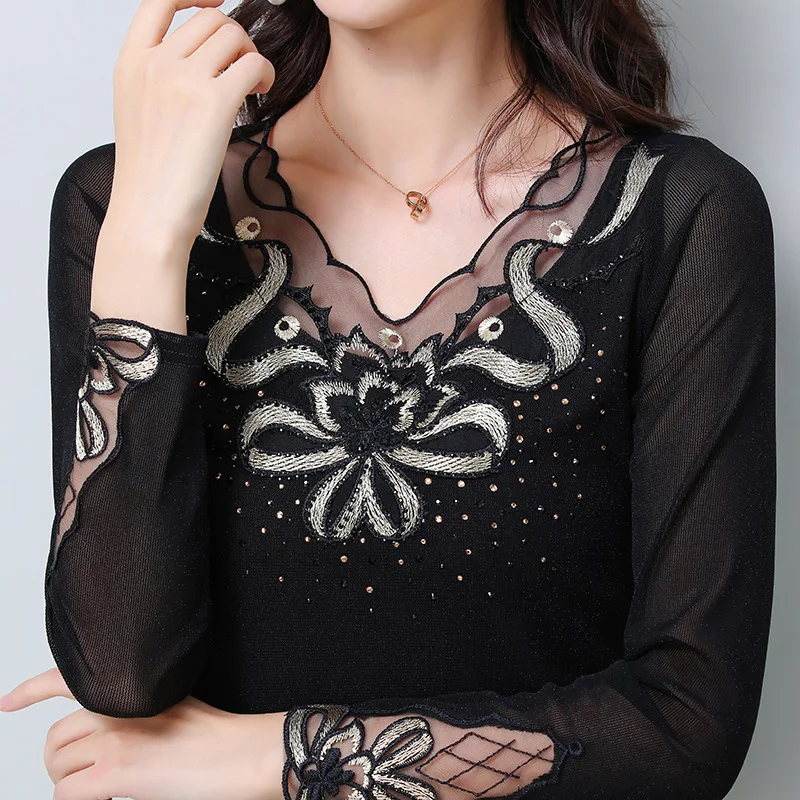 Autumn long sleeve Mesh tops Fashion casual v-neck Diamonds women blouse shirt Elegant slim hollow out plus size women tops
Autumn long sleeve Mesh tops Fashion casual v-neck Diamonds women blouse shirt Elegant slim hollow out plus size women tops