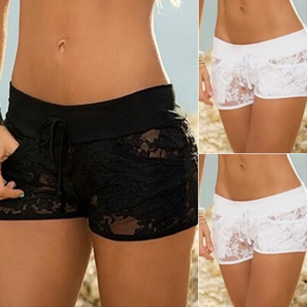 Шортики с цветочным узором 