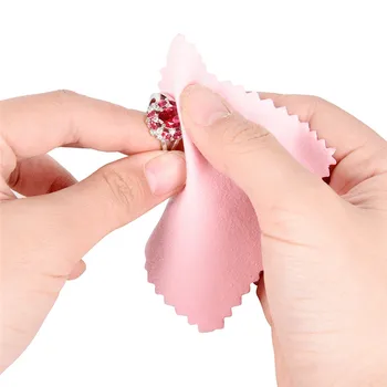 50PCS/Bag Clean Cleaning Cloth Polishing Cloth For Sterling Platinum Jewelry Anti Tarnish
50PCS/Bag Clean Cleaning Cloth Polishing Cloth For Sterling Platinum Jewelry Anti Tarnish