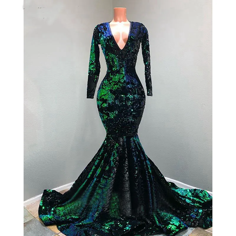 Sparkly Sequined Green Mermaid Prom Dresses New Long Sleeve V Neck Sweep Strain Formal Evening Dress Party Gowns Custom Made
Sparkly Sequined Green Mermaid Prom Dresses New Long Sleeve V Neck Sweep Strain Formal Evening Dress Party Gowns Custom Made