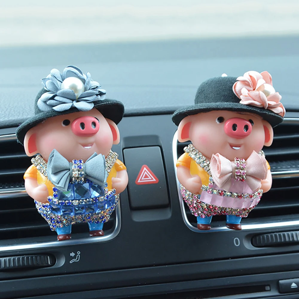 Car Freshener Cute Diamond Pig Doll Perfume Clip Cartoon Decoration Automobiles Outlet Air Purifier Scent Smell Diffuser Gifts
Car Freshener Cute Diamond Pig Doll Perfume Clip Cartoon Decoration Automobiles Outlet Air Purifier Scent Smell Diffuser Gifts