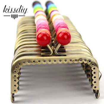 10 PCS/LOT 8.5cm small candy bead Metal Purse Frame Square bright and clean antique bronze lace Coin Purse Frame kiss clasp
10 PCS/LOT 8.5cm small candy bead Metal Purse Frame Square bright and clean antique bronze lace Coin Purse Frame kiss clasp