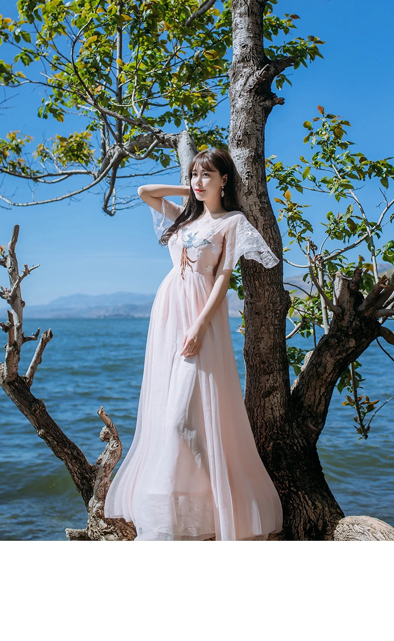 Free ship light pink/grey bird embroidery vintage fairy long dress medieval dress Renaissance princess Victorian dress
Free ship light pink/grey bird embroidery vintage fairy long dress medieval dress Renaissance princess Victorian dress