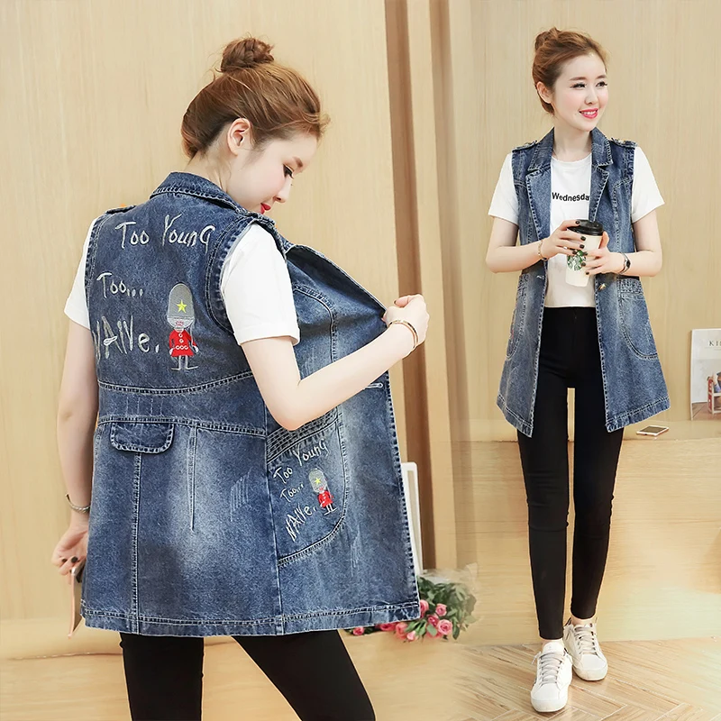 2018 Spring Autumn Women Jean Vests Embroidery Letter Plus Size 4XL Female Waistcoat European Sleeveless Denim Outwear MJ0036
2018 Spring Autumn Women Jean Vests Embroidery Letter Plus Size 4XL Female Waistcoat European Sleeveless Denim Outwear MJ0036