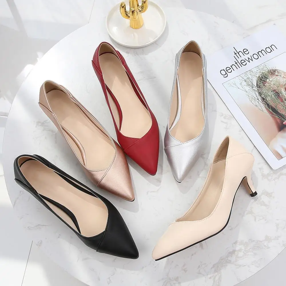 Big Size 35-46 fashion women casual shallow pumps spring pointed toe thin heels ladies sexy 5cm heels wedding party shoes B228
Big Size 35-46 fashion women casual shallow pumps spring pointed toe thin heels ladies sexy 5cm heels wedding party shoes B228
