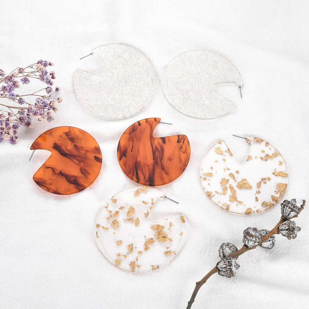 Bohemian Exaggerated Earrings Big Shiny Translucent Brown Leopard Earrings Geometric Irregular Earrings for Woman Tortoiseshell
Bohemian Exaggerated Earrings Big Shiny Translucent Brown Leopard Earrings Geometric Irregular Earrings for Woman Tortoiseshell