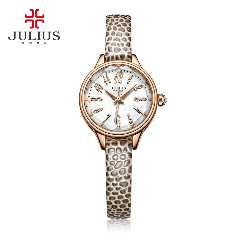 JULIUS Simple Luxury Brand Quartz Watch Women Fashion Casual Leather Ladies Wristwatch Clock Female Gift Luminous Veining Box
JULIUS Simple Luxury Brand Quartz Watch Women Fashion Casual Leather Ladies Wristwatch Clock Female Gift Luminous Veining Box