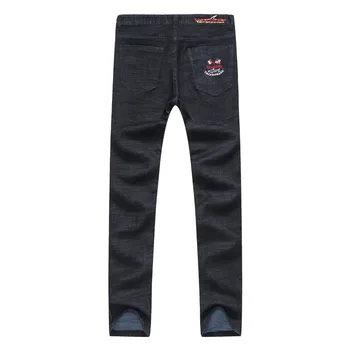 Jeans man 2018 Tace&shark jeans Straight medium and straight cotton Thick fabric embroidered jeans Billionaire men black
Jeans man 2018 Tace&shark jeans Straight medium and straight cotton Thick fabric embroidered jeans Billionaire men black
