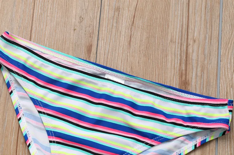 girls swimsuit