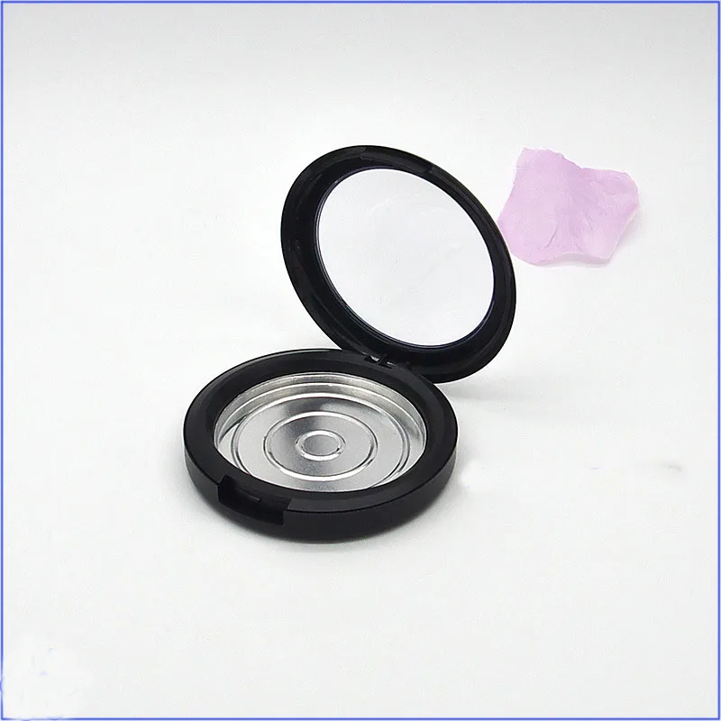Cosmetic Powder Compact Matte Black Empty One-layer Blusher Container Eye Shadow Case DIY Makeup Palette Dia 59mm Clear Cap
Cosmetic Powder Compact Matte Black Empty One-layer Blusher Container Eye Shadow Case DIY Makeup Palette Dia 59mm Clear Cap