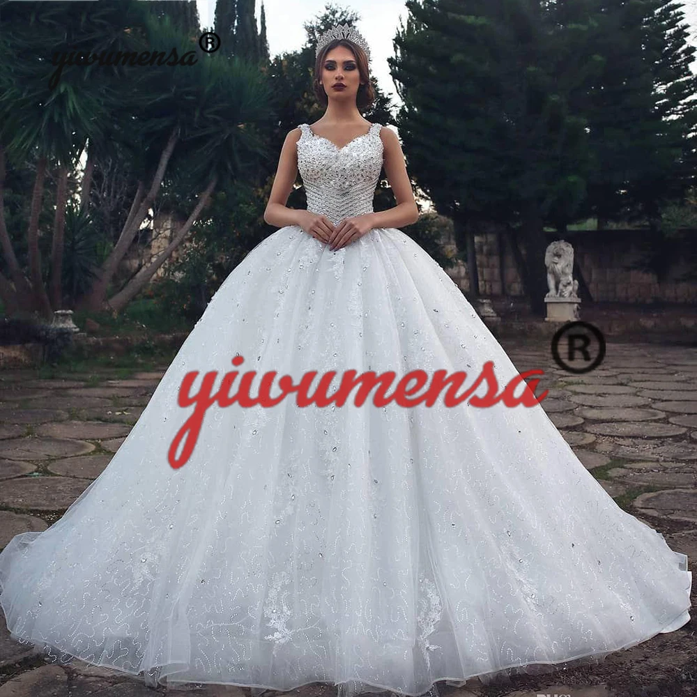 Dubai Arabic Muslim White Ball Gown Wedding Dresses 2018 Spaghetti Straps Beading Bride Dress Wedding Luxury Robe De Mariee 2019
Dubai Arabic Muslim White Ball Gown Wedding Dresses 2018 Spaghetti Straps Beading Bride Dress Wedding Luxury Robe De Mariee 2019