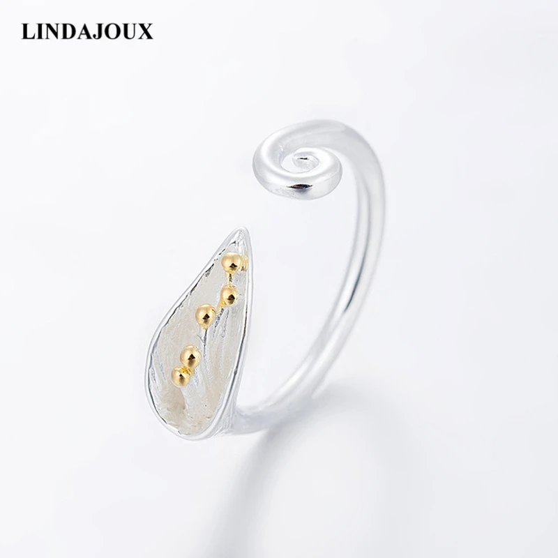 LINDAJOUX Trendy Silver Color Open Gold Flower Heart Ring for Women Wedding Bands Party Rings resizable
LINDAJOUX Trendy Silver Color Open Gold Flower Heart Ring for Women Wedding Bands Party Rings resizable