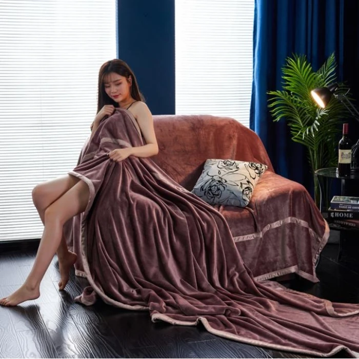 Solid Color Flannel Coral Fleece Blanket Super Soft Coverlet Sofa Cover Winter Warm Sheets Easy Wash Blankets 150x200cm
Solid Color Flannel Coral Fleece Blanket Super Soft Coverlet Sofa Cover Winter Warm Sheets Easy Wash Blankets 150x200cm