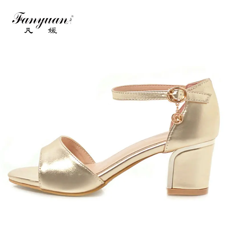fanyuan mature Italian high heel Sandals women Big size Summer Open toes Ankle strap shoes stylish girls Evening Gold sandals
fanyuan mature Italian high heel Sandals women Big size Summer Open toes Ankle strap shoes stylish girls Evening Gold sandals