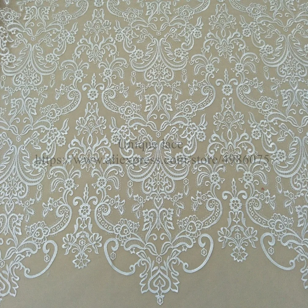 2019 elegant lace fabric 130cm width dress fabric mesh gown lace fabric worldwide shipping
2019 elegant lace fabric 130cm width dress fabric mesh gown lace fabric worldwide shipping