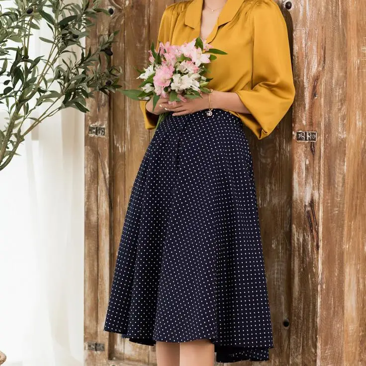 Elegant Classic Polka Dot Women Long Skirt High Waist Button Cotton Skirt Girls Sweet Skirt female Summer Skirts Faldas
Elegant Classic Polka Dot Women Long Skirt High Waist Button Cotton Skirt Girls Sweet Skirt female Summer Skirts Faldas