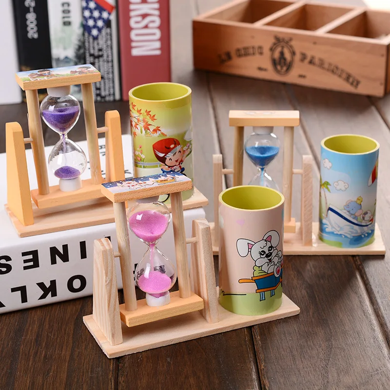 Cartoon Graphic Student Pen Holder Rotating Wood Small Hourglass Decoration Birthday Gift Pen Holder
Cartoon Graphic Student Pen Holder Rotating Wood Small Hourglass Decoration Birthday Gift Pen Holder