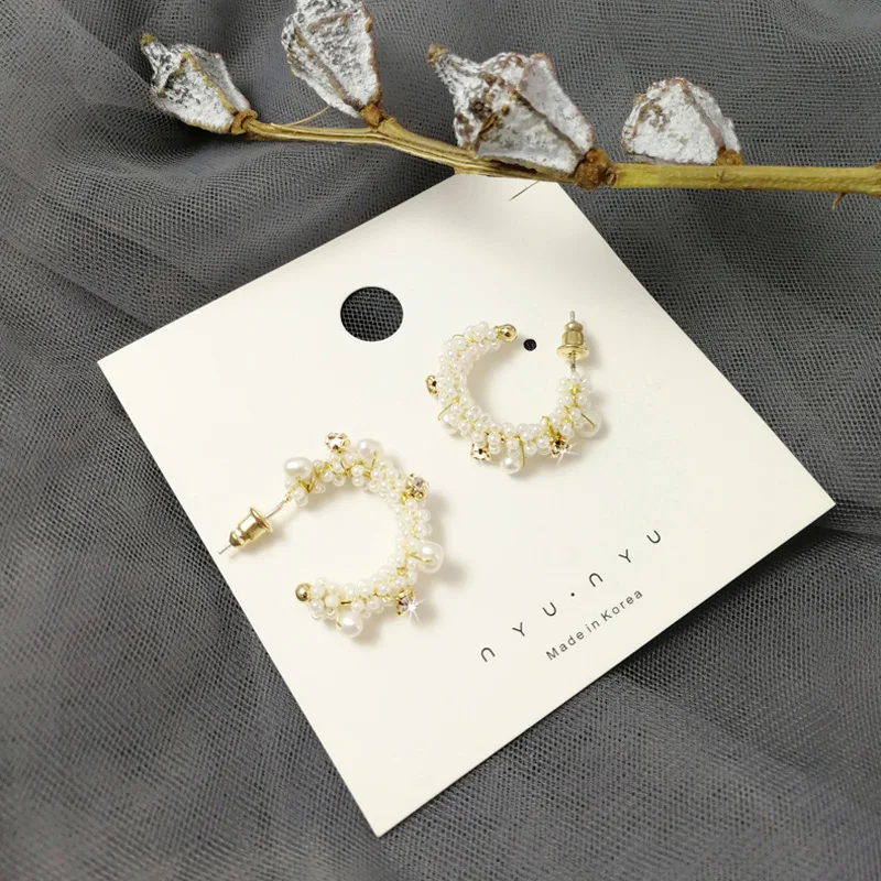 cc earrings Korea 2019 new temperament geometry c fashion earrings pearl earrings silver hoop earrings
cc earrings Korea 2019 new temperament geometry c fashion earrings pearl earrings silver hoop earrings