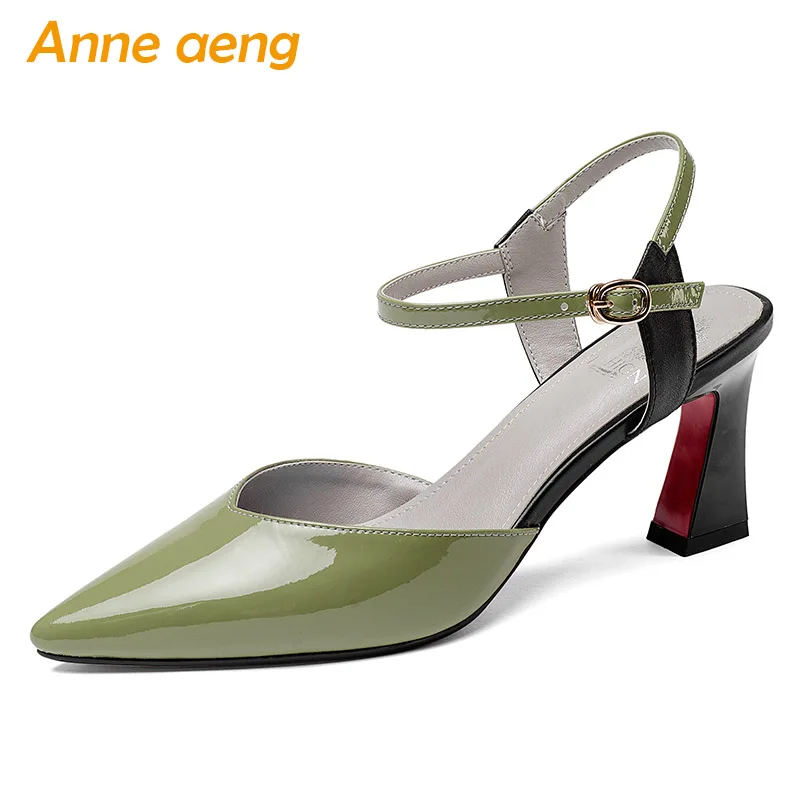 2019 New Summer Genuine Leather Women Ankle Strap Sandals High Square Heel Buckle Fashion Sexy Ladies Women Shoes Green Pumps
2019 New Summer Genuine Leather Women Ankle Strap Sandals High Square Heel Buckle Fashion Sexy Ladies Women Shoes Green Pumps