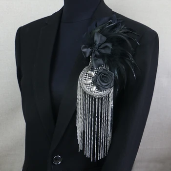 

feather flower jewelery tassel big shoulder brooch epaulet /epaulettes spikes/escapulario blazer accessories Host decoration