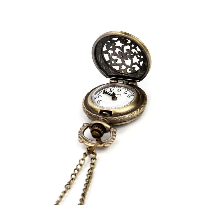 Moment # L05 2018 Fashion Vintage Steampunk Retro Bronze Design Pocket Watch Quartz Pendant Necklace Gift
Moment # L05 2018 Fashion Vintage Steampunk Retro Bronze Design Pocket Watch Quartz Pendant Necklace Gift