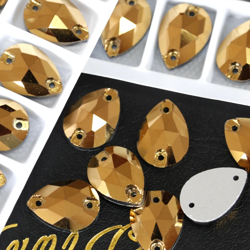 7x12,10.5x18,13x18,13x22,17x28,22x38mm Gold Hematite Color Teardrop Sew on Rhinestone Pear Droplet Flatback 2holes
7x12,10.5x18,13x18,13x22,17x28,22x38mm Gold Hematite Color Teardrop Sew on Rhinestone Pear Droplet Flatback 2holes