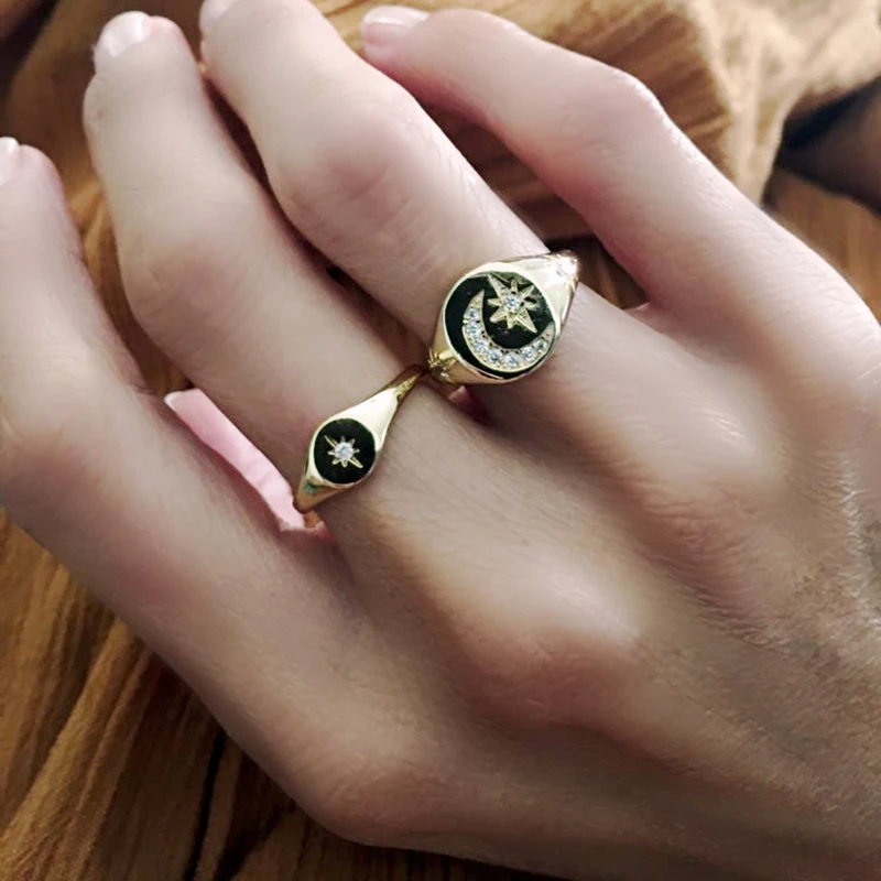 2019 New fashion delicate gold color round Moon and Star AAA+ CZ finger Rings for cute girls women elegant wedding Jewelry gifts
2019 New fashion delicate gold color round Moon and Star AAA+ CZ finger Rings for cute girls women elegant wedding Jewelry gifts