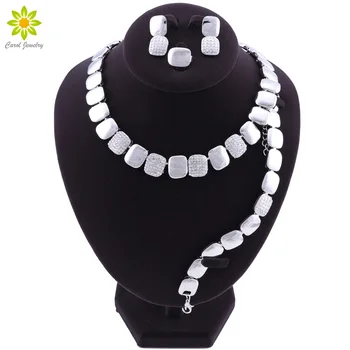 New Dubai Jewelry Set Silver Plated Nigerian Wedding African Beads Necklace Earrings Jewelry Set Costume Design
New Dubai Jewelry Set Silver Plated Nigerian Wedding African Beads Necklace Earrings Jewelry Set Costume Design