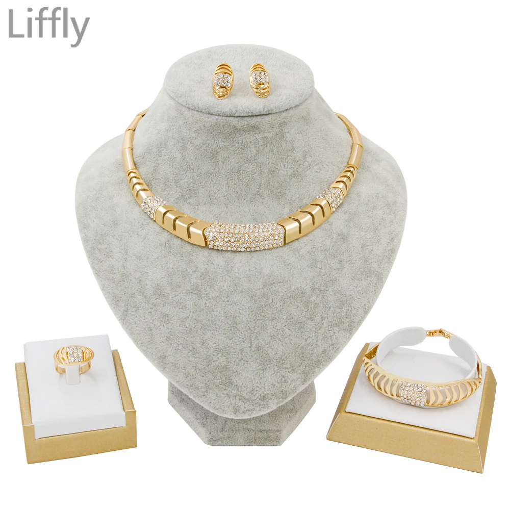New Fashion African Jewelry High Quality Alloy Necklace Bracelet Ring Earrings Ladies Jewelry Sets Dubai Charm Bride Jewelry
New Fashion African Jewelry High Quality Alloy Necklace Bracelet Ring Earrings Ladies Jewelry Sets Dubai Charm Bride Jewelry