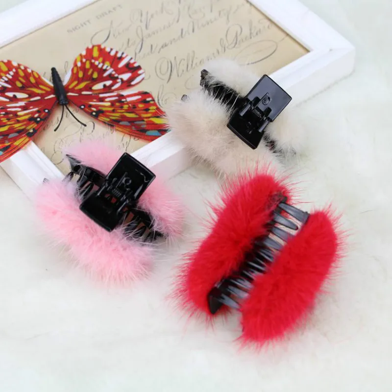 Hot water mink mink hair clip gripper clip hair ball plush ponytail clip hair accessories for children
Hot water mink mink hair clip gripper clip hair ball plush ponytail clip hair accessories for children