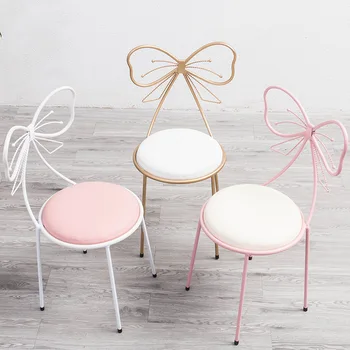 Nordic brief Modern manicure chair metal nail table manicure table bow cute pink chairs free shipping
Nordic brief Modern manicure chair metal nail table manicure table bow cute pink chairs free shipping