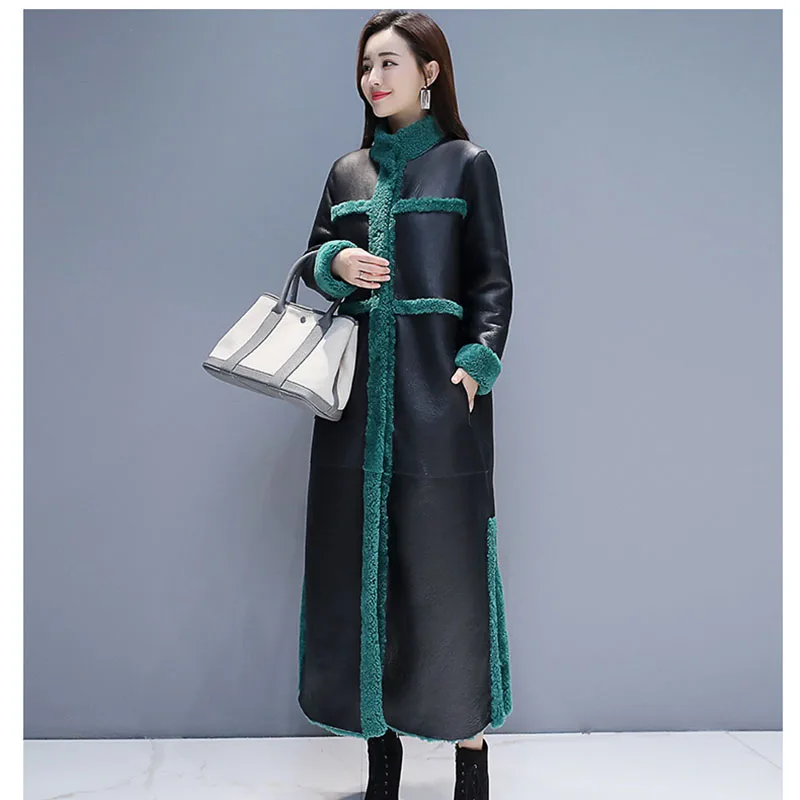 Winter Plus Size Loose Long Fur Coat Women Lamb Fur Coat 2019 New Two Side Wearing Suede Maix Furry Jacket Faux Leather Fur Coat
Winter Plus Size Loose Long Fur Coat Women Lamb Fur Coat 2019 New Two Side Wearing Suede Maix Furry Jacket Faux Leather Fur Coat