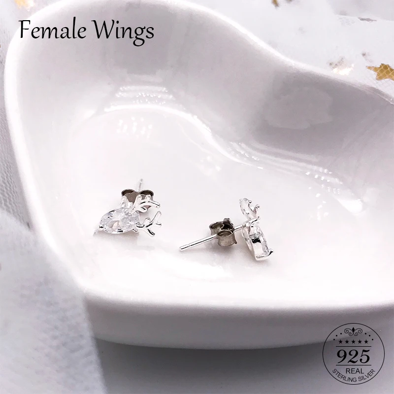Female Wings 925 Sterling Silver Tiny Elk Stud Earrings Girls Kids Christmas Gift Zircon Deer Antlers Ear Piercing Studs FE086
Female Wings 925 Sterling Silver Tiny Elk Stud Earrings Girls Kids Christmas Gift Zircon Deer Antlers Ear Piercing Studs FE086
