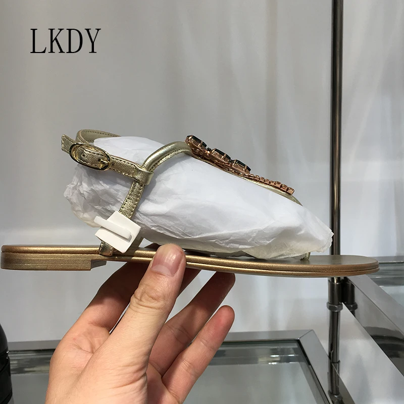 2019 LKDY women top quality Genuine Leather Flippers Vacation Slippers Coconut Pineapple Crystal Diamonds Flat Buckle Sandals
2019 LKDY women top quality Genuine Leather Flippers Vacation Slippers Coconut Pineapple Crystal Diamonds Flat Buckle Sandals