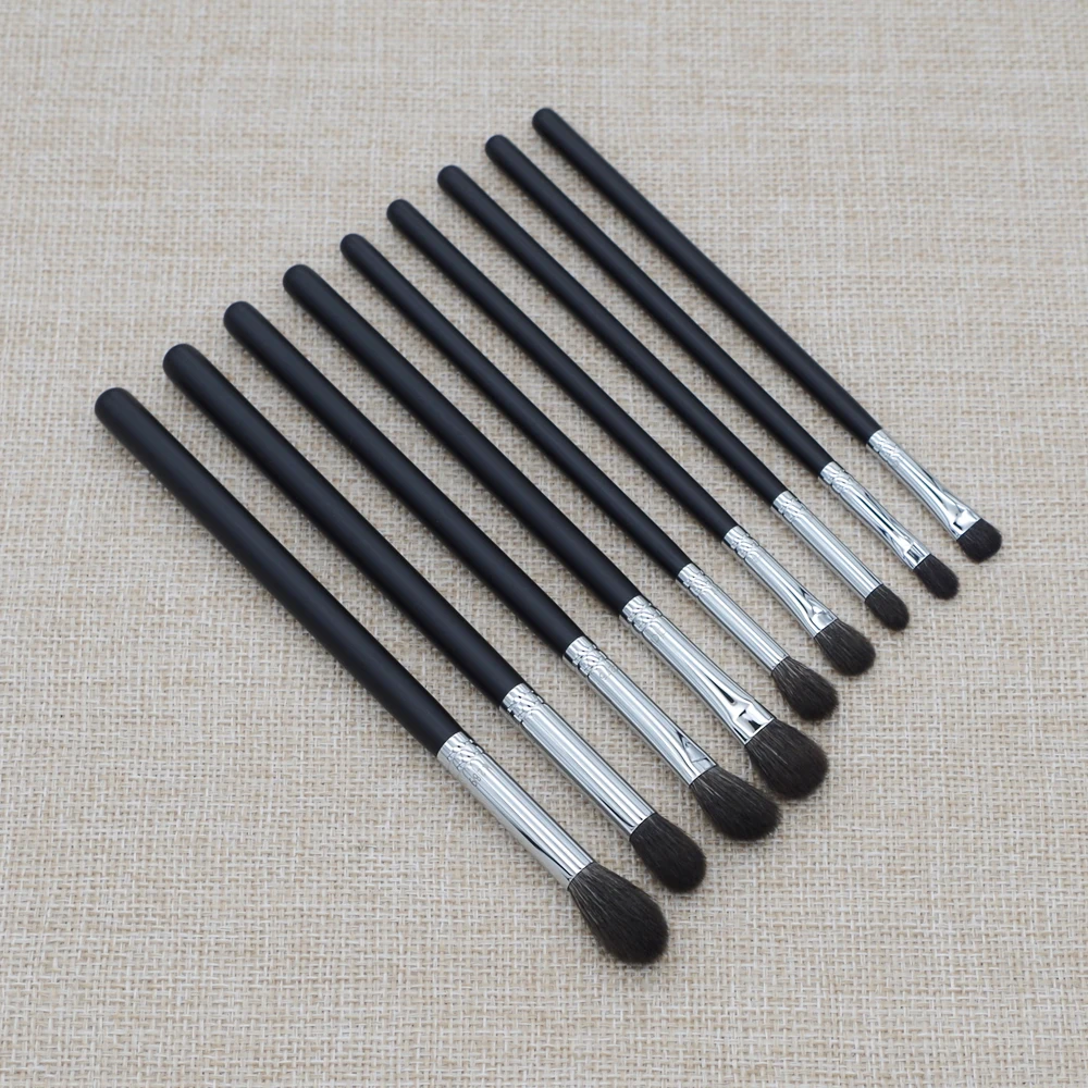 Professional Makeup Brushes Set Blue Squirrel Goat Hair Eye Shadow Blending Brush Black Handle pincel maquiagem Make Up Brush
Professional Makeup Brushes Set Blue Squirrel Goat Hair Eye Shadow Blending Brush Black Handle pincel maquiagem Make Up Brush