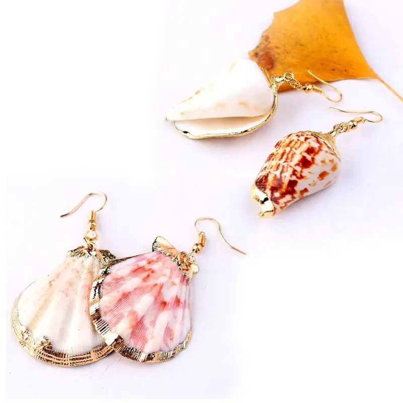 1 Pair Handmade Fahion Boho Summer Boho Big Natural Conch Shell Earrings Statement Natural Ocean Beach Decoration Gift 
1 Pair Handmade Fahion Boho Summer Boho Big Natural Conch Shell Earrings Statement Natural Ocean Beach Decoration Gift