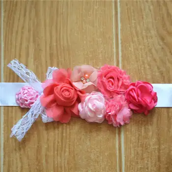 European And American Sweet Brides, Pregnant Women, Flower Children, Photo Splicing Flower Girdle, Bride's Pregnant Dress Waist
European And American Sweet Brides, Pregnant Women, Flower Children, Photo Splicing Flower Girdle, Bride's Pregnant Dress Waist
