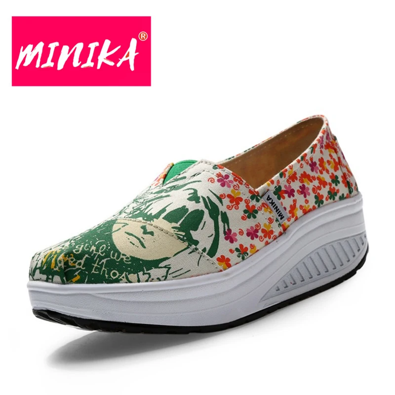 Minika Women Walking Shoes Women Breathable Sneakers New Style Handpainted Non Slilp Outdoor Sports Shoes For All Season #B2548
Minika Women Walking Shoes Women Breathable Sneakers New Style Handpainted Non Slilp Outdoor Sports Shoes For All Season #B2548