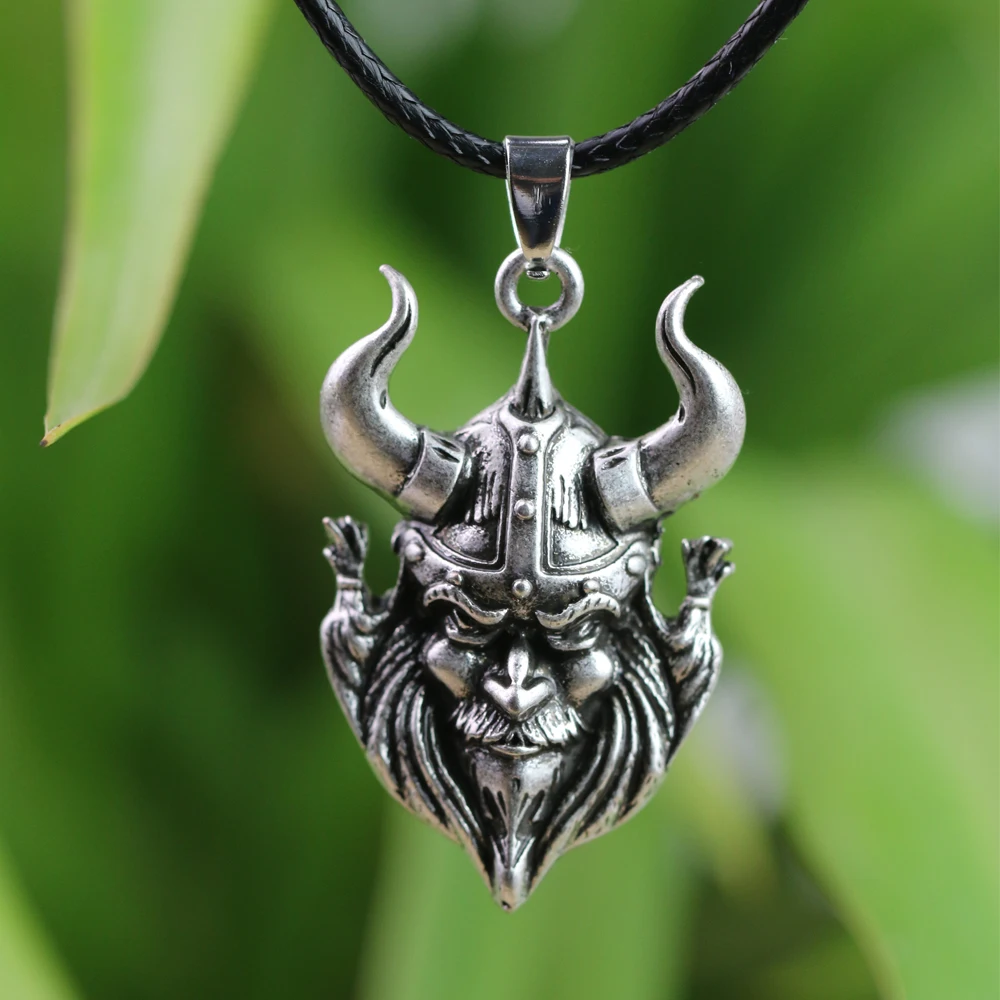 1pcs Legendary Norse Vikings the Soldier and power Amulet Pendant Necklace Original Jewelry Talisman
1pcs Legendary Norse Vikings the Soldier and power Amulet Pendant Necklace Original Jewelry Talisman