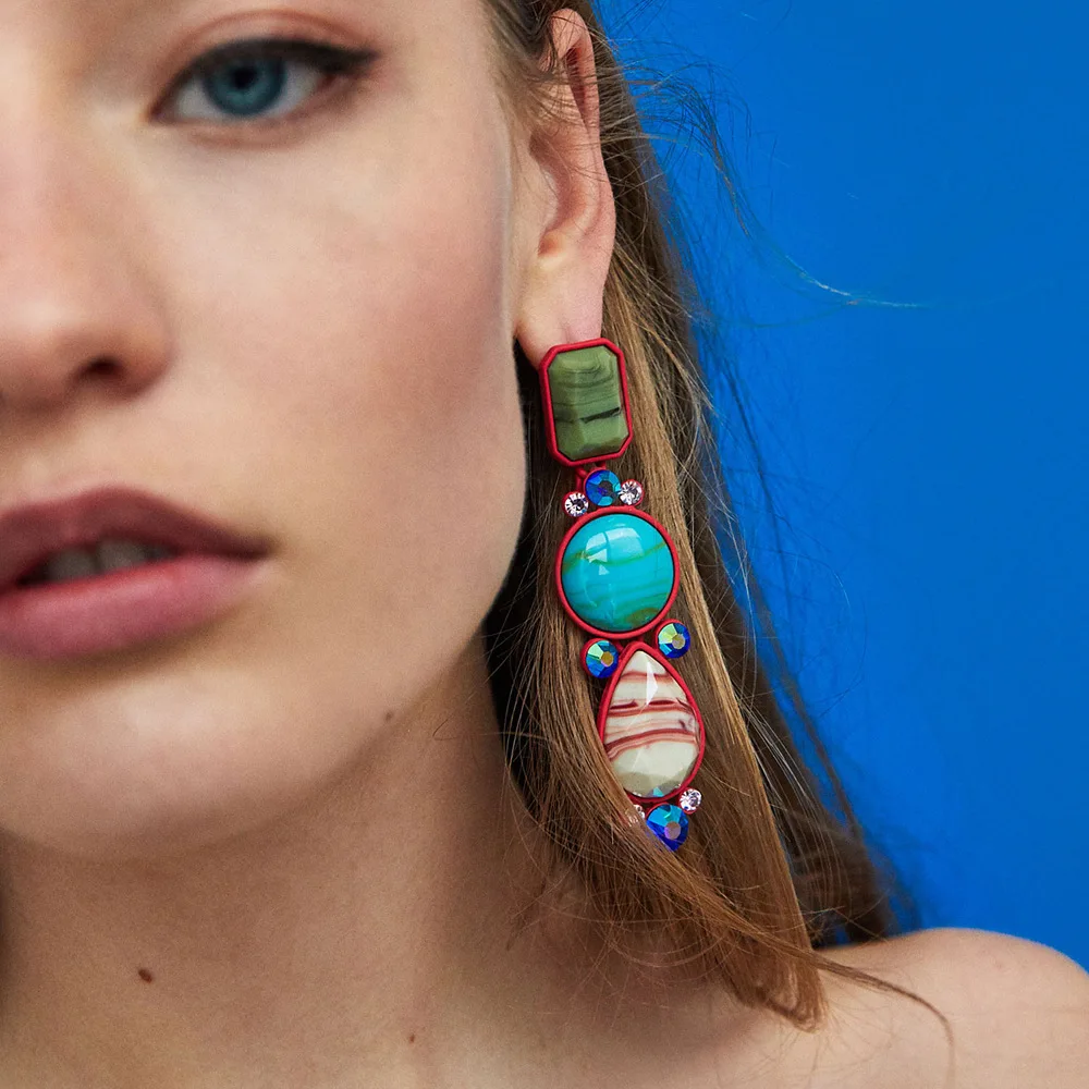 HUISTORY Vintage Gem Palace Wind Bohemian Long Drop Earrings Statement Earrings For Women Fashion Jewelry2018
HUISTORY Vintage Gem Palace Wind Bohemian Long Drop Earrings Statement Earrings For Women Fashion Jewelry2018