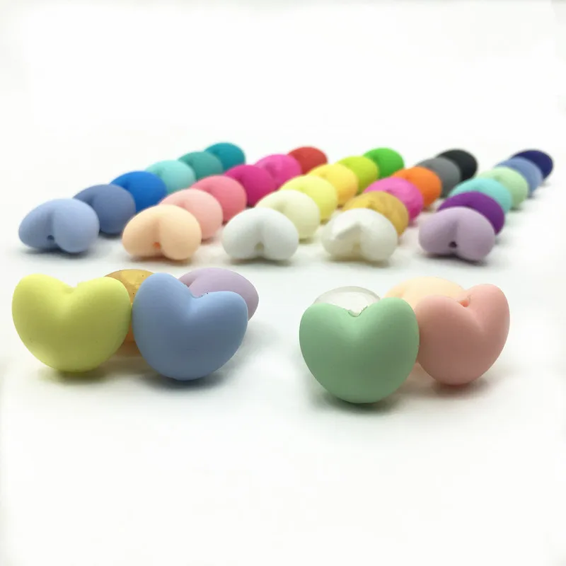10pcs/lot Hot Heart Shape Loose Beads For Teething Necklace Silicone Loose Beads For Baby Teether BPA Safe DIY Beads teether
10pcs/lot Hot Heart Shape Loose Beads For Teething Necklace Silicone Loose Beads For Baby Teether BPA Safe DIY Beads teether
