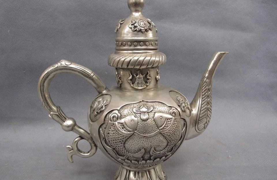 22 Chinese Folk White Copper Silver Eight treasures Double fish Flagon wine pot
22 Chinese Folk White Copper Silver Eight treasures Double fish Flagon wine pot