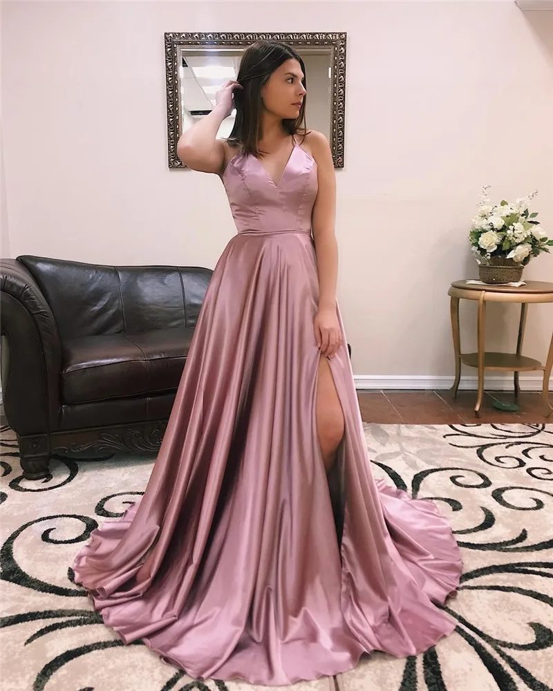 Deep V-neck Pink Long Prom Dresses 2019 with Sexy Backless Formal Party Dress Reflective Dress Plus Size vestido de festa longo
Deep V-neck Pink Long Prom Dresses 2019 with Sexy Backless Formal Party Dress Reflective Dress Plus Size vestido de festa longo