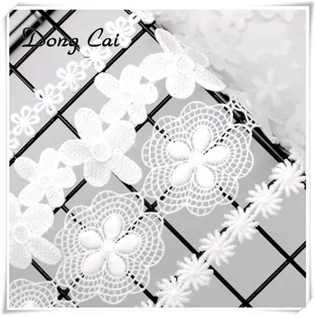 7yards/lot Embroidered Small Flower Milk Silk Lace Ribbon Sewing Applique Lace Trims Tape White Wedding Party Decor Craft Width
7yards/lot Embroidered Small Flower Milk Silk Lace Ribbon Sewing Applique Lace Trims Tape White Wedding Party Decor Craft Width